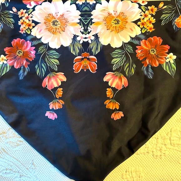 Vintage style bikini - Picture 3 of 4